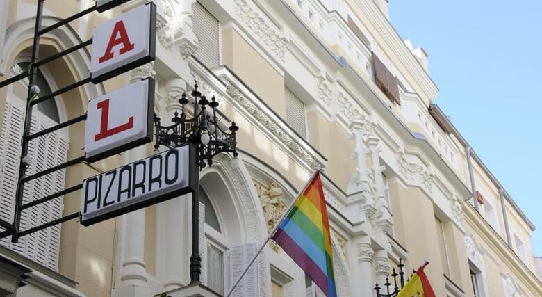 Hostal Gay Pizarro
