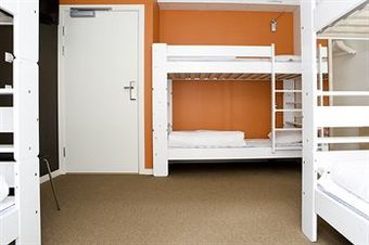 Hostal Slottsskogens Vandrarhem