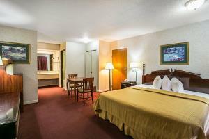 Hotel Econo Lodge Downtown