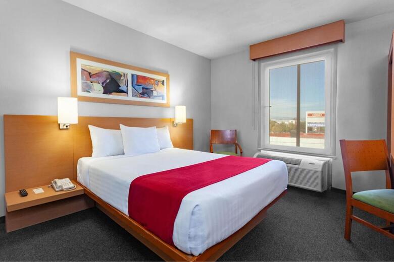 Hotel City Express Celaya