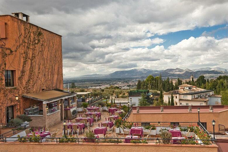 Hotel Alixares