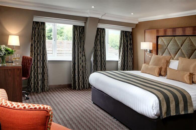 Donnington Manor Hotel