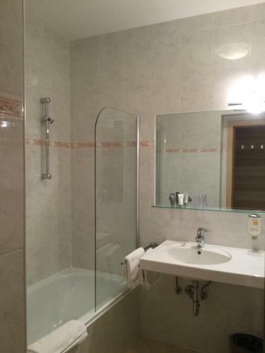 Hotel Ruster Resort