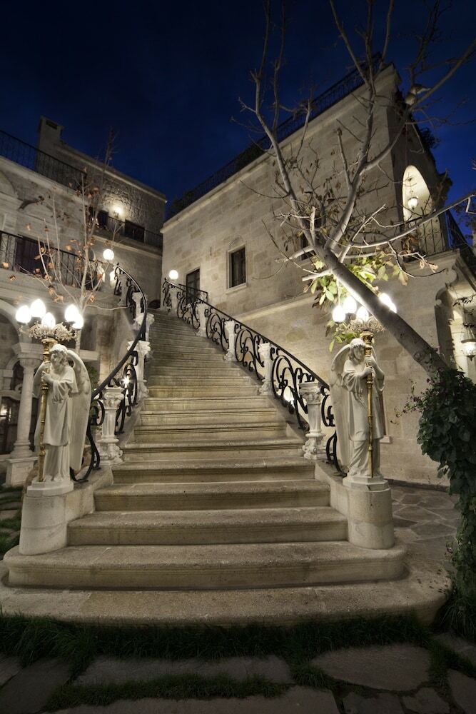 Hotel Sacred House