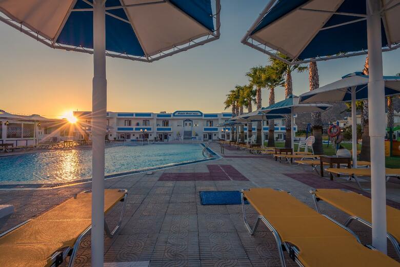Hotel Mammis Beach