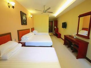 Hotel Summer Bay Lang Island Resort
