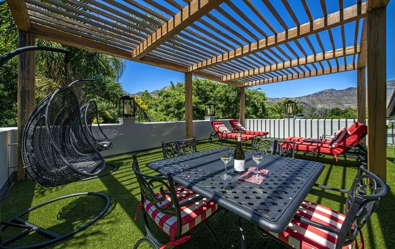 Hotel Avondrood Guest House