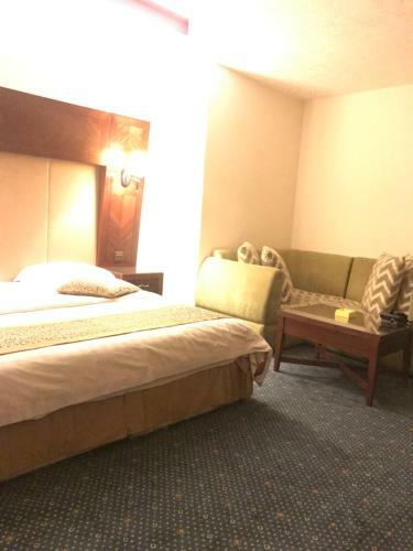 Apartamento Ayoon Almmlaka Hotel Suites