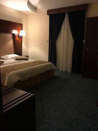 Apartamento Ayoon Almmlaka Hotel Suites