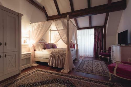Hotel Schloss Thalheim