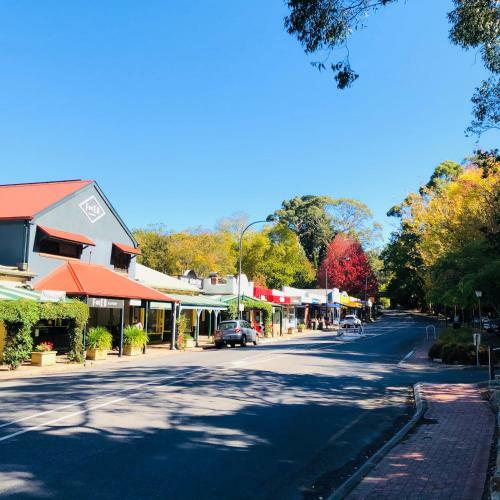 Aldgate Creek Cottage Bed And Breakfast