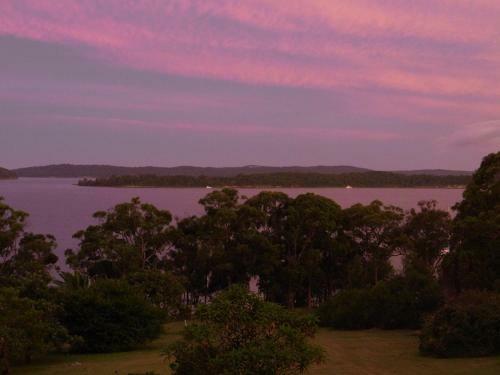 A Lakehouse Escape