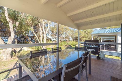 Big4 Tasman Holiday Parks - Racecourse Beach