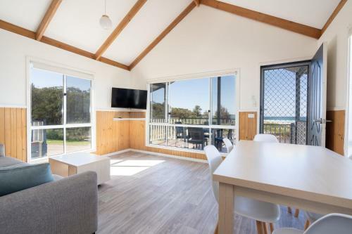 Big4 Tasman Holiday Parks - Racecourse Beach