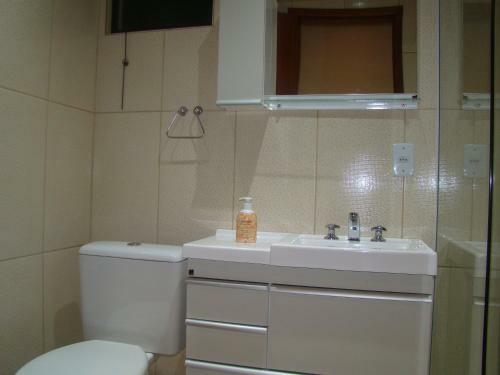 Hostal Esta��o Serramar