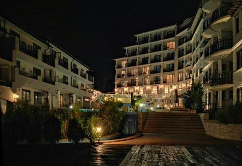 Private Apartment In The Cliff Resort