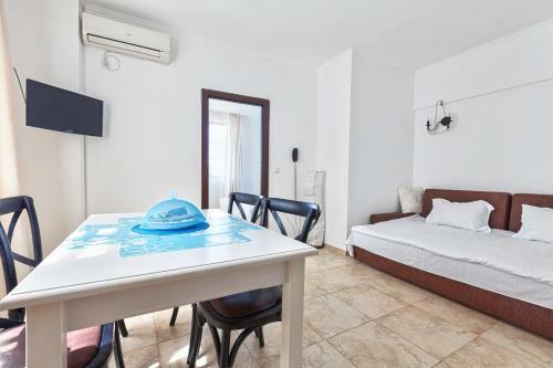 Private Apartment In The Cliff Resort