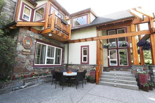 Beaujolais Boutique B&B At Thea's House