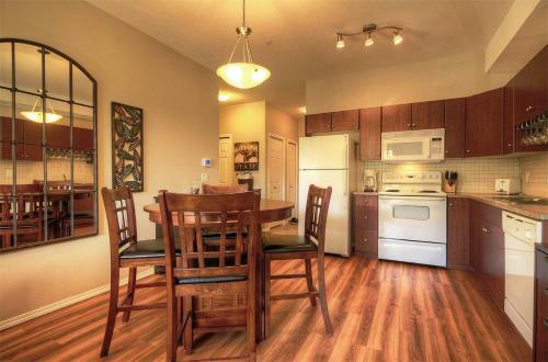 Apartamentos Quail Ridge Pinnacle Pointe By Kelowna Condo Rentals