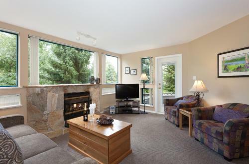 Apartamentos Greystone Lodge By Whistler Accommodation