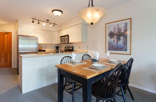 Apartamentos Greystone Lodge By Whistler Accommodation