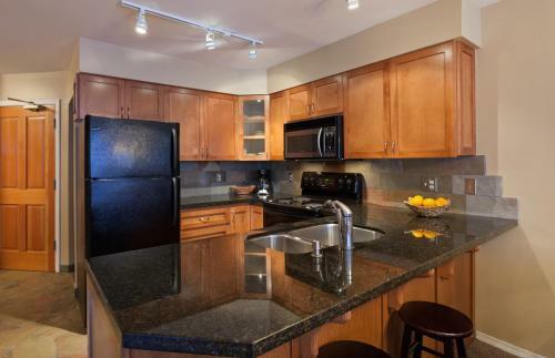Apartamentos Greystone Lodge By Whistler Accommodation