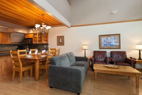 Apartamentos Greystone Lodge By Whistler Accommodation