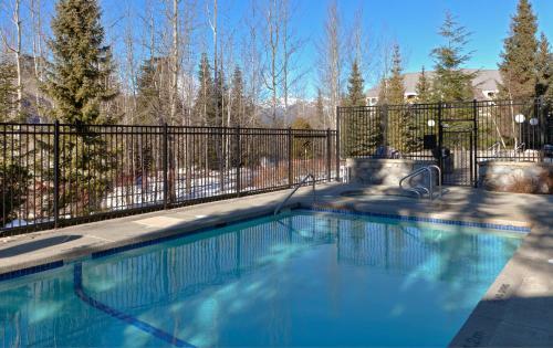 Apartamentos Greystone Lodge By Whistler Accommodation
