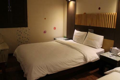 Goodstay With Hotel