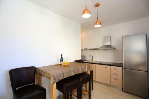 Apartments Ivan Spadina