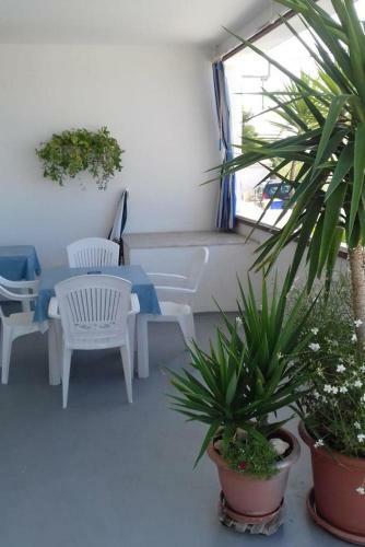Apartment Stara Novalja 4151b