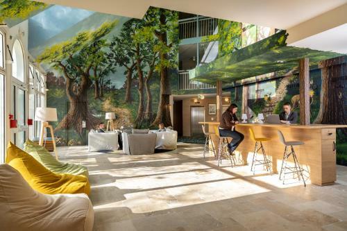 Hotel Mercure Paris Sud Parc Du Coudray