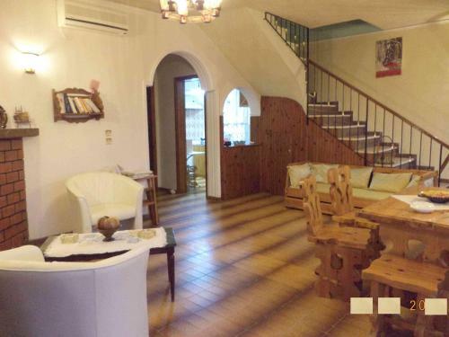 Stefanos Apartments