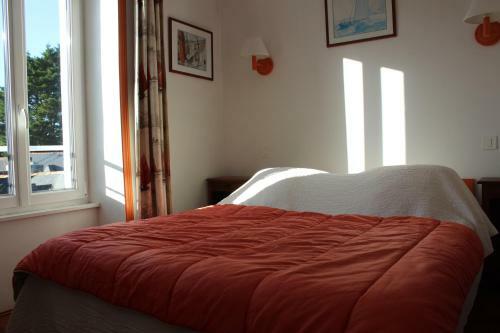Hotel La Porte Des Gl�nan