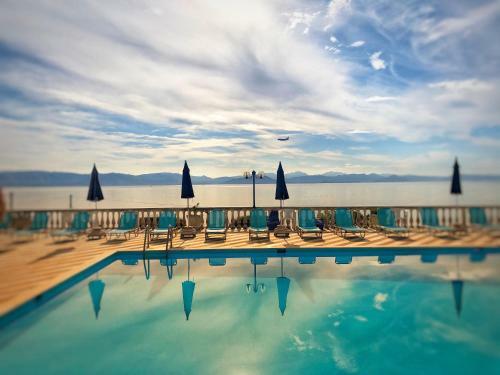 Brentanos Apartments - View Of Paradise