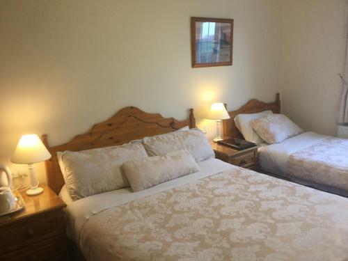 Fairlawns Bed & Breakfast