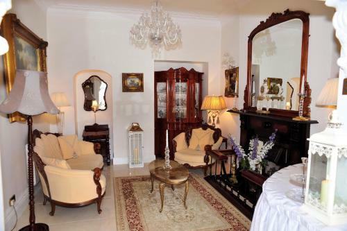 Hostal The Blarney Stone Guesthouse