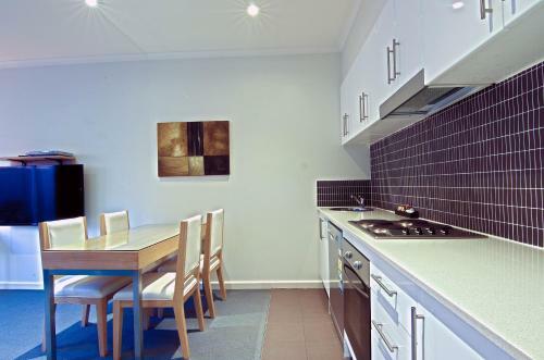 Aparthotel The Buckingham Serviced Apartment
