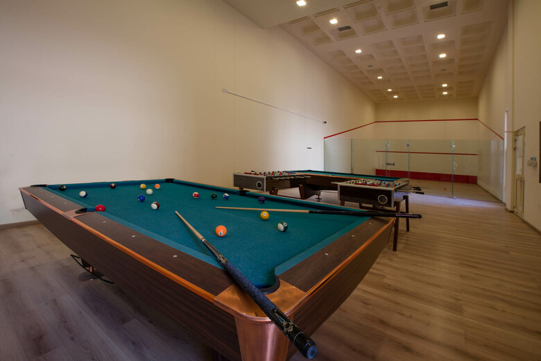Orange Suites Hotel
