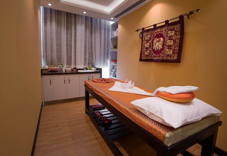 Orange Suites Hotel