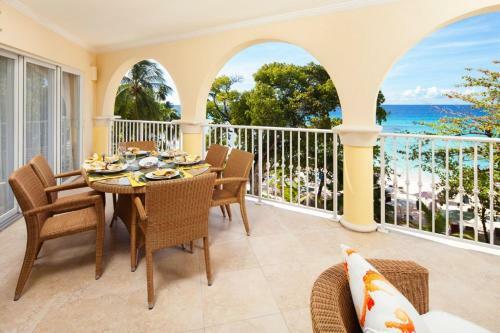 Apartamento Sapphire Beach Condos