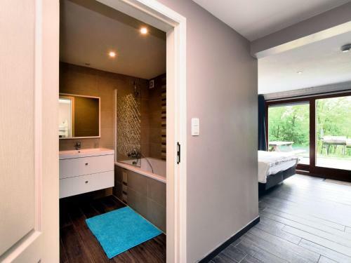 Chalet Le Tom