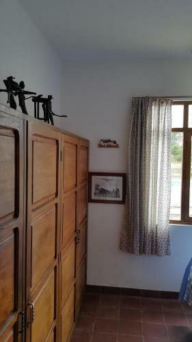 Bed & Breakfast Poneloya