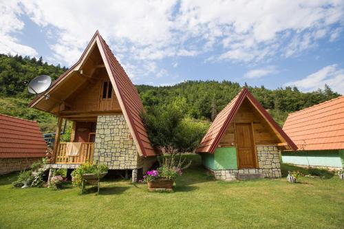 Kamp Dvije Vrbe