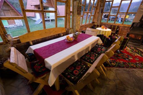 Kamp Dvije Vrbe