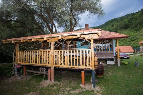 Kamp Dvije Vrbe
