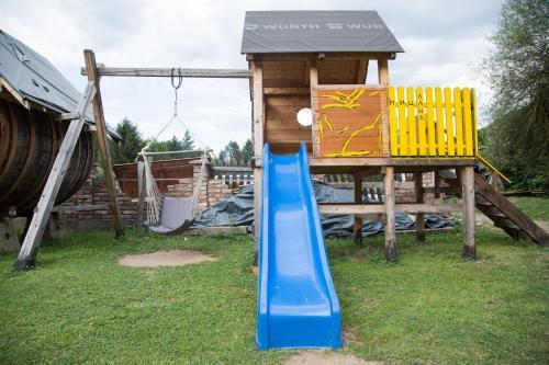 Kamp Dvije Vrbe