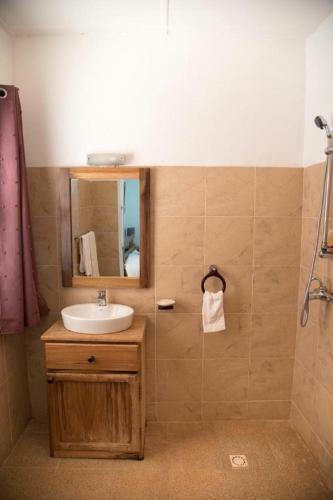 Bed & Breakfast Umoja Guesthouse II