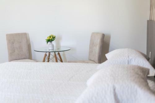 Hotel Terceiro Mil�nio II