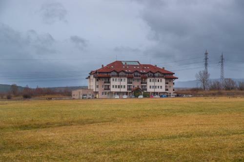 Seven Seasons Hotel & Spa